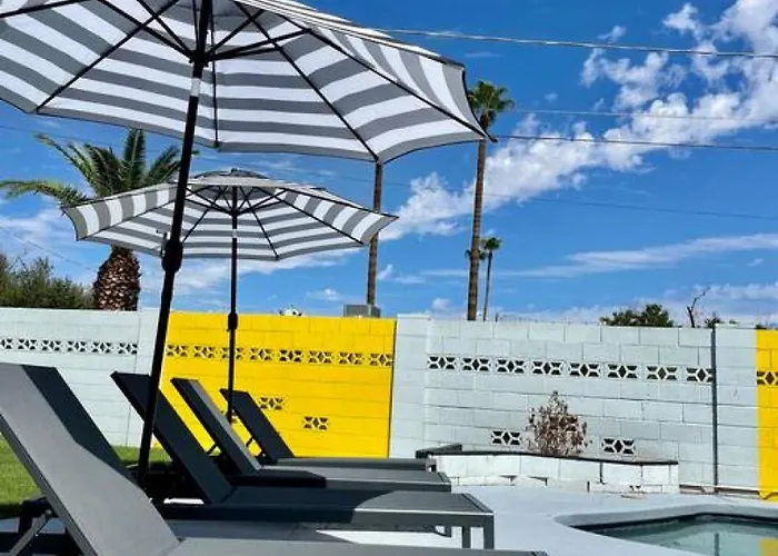 Casa vacanze Fun Pool With Outdoor Shower.bar.close To Old Town *